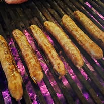 Salchichas al carbón